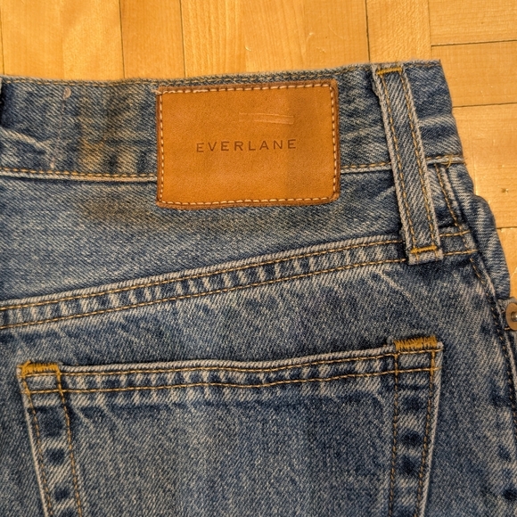 Everlane 90s Cheeky Straight-Leg Jeans - Picture 4 of 5